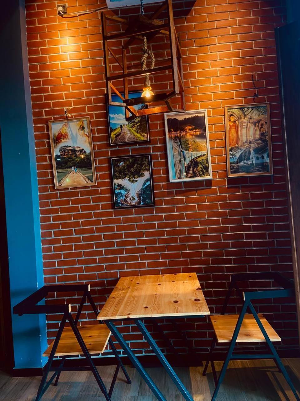 Hotel Coffee House Dambulla Exterior foto