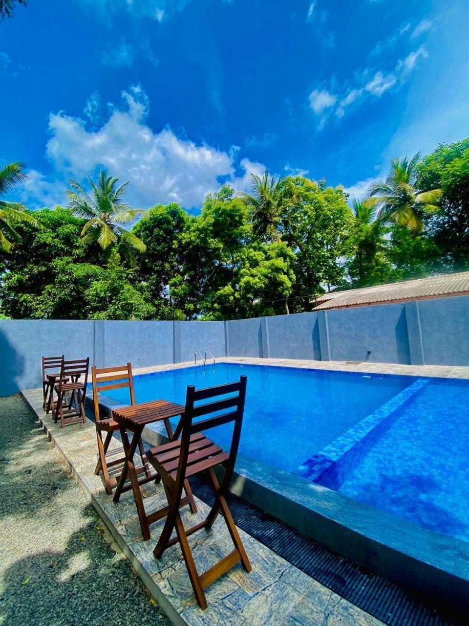 Hotel Coffee House Dambulla Exterior foto