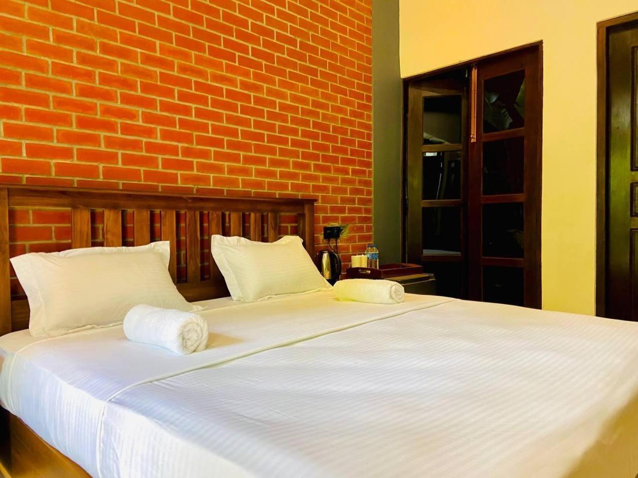 Hotel Coffee House Dambulla Exterior foto